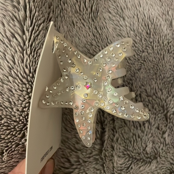 Rhinestone starfish claw hair clip - Picture 2 of 4
